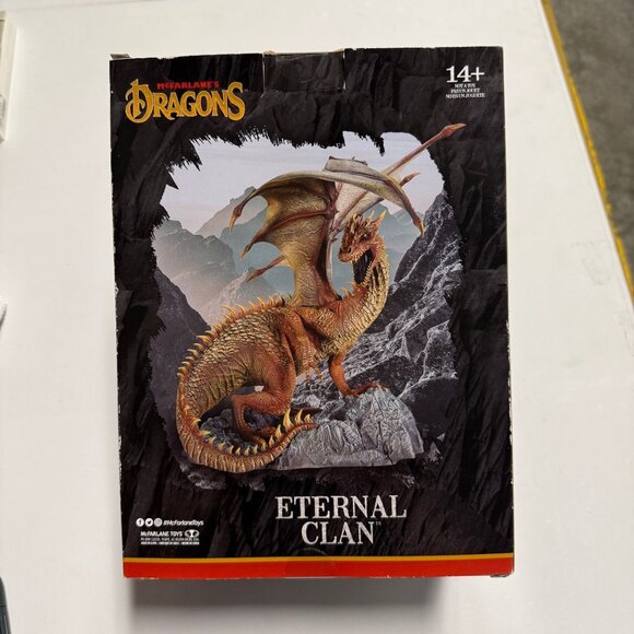 McFarlane’s Dragons Series 8 ‘Eternal Clan’ Dragon Statue 13.5″ PVC Figurine - Picture 2 of 10